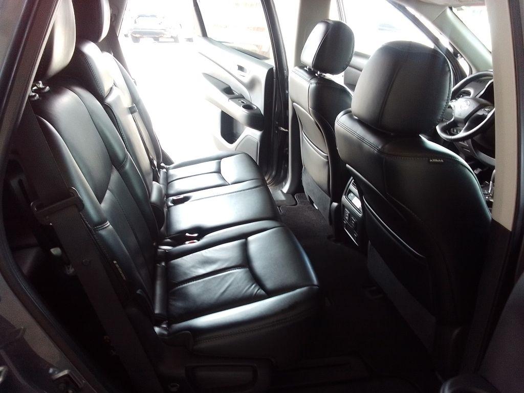 Nissan Pathfinder SL 4WD 2018