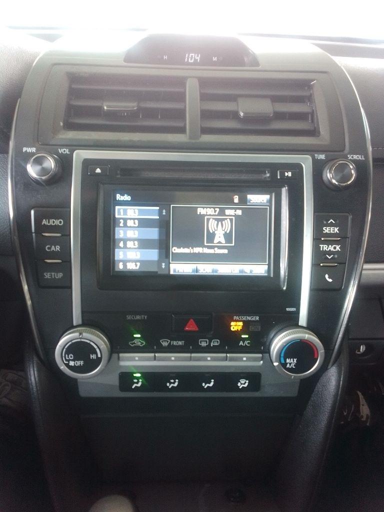 Toyota Camry SE 2014