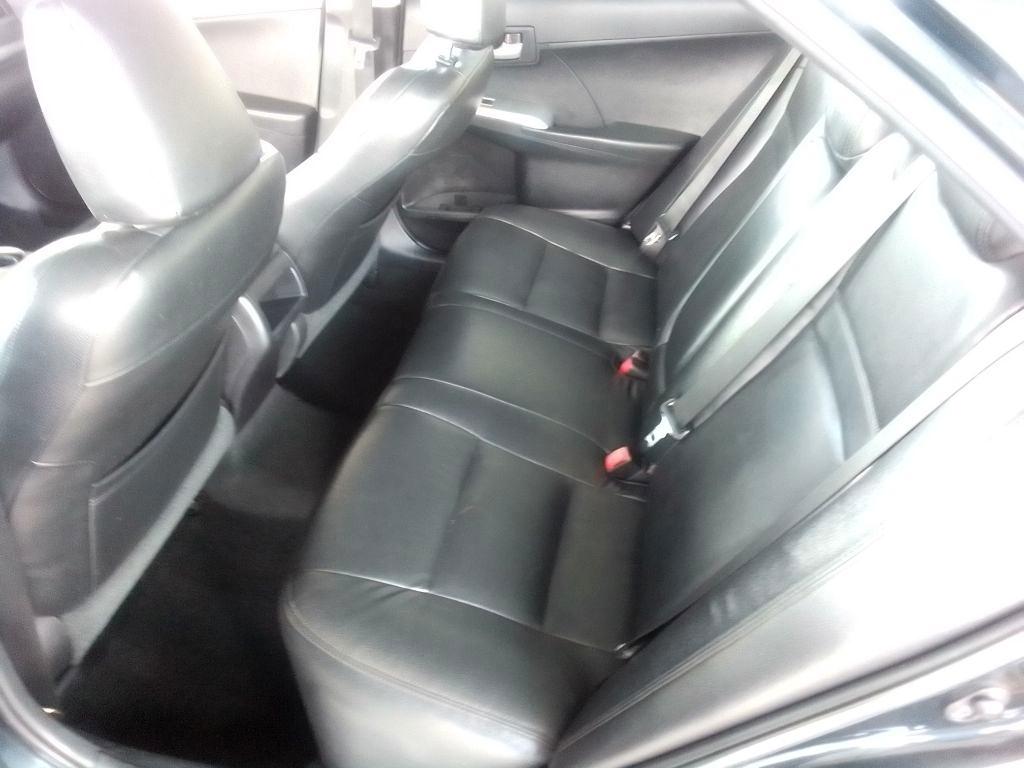 Toyota Camry SE 2014
