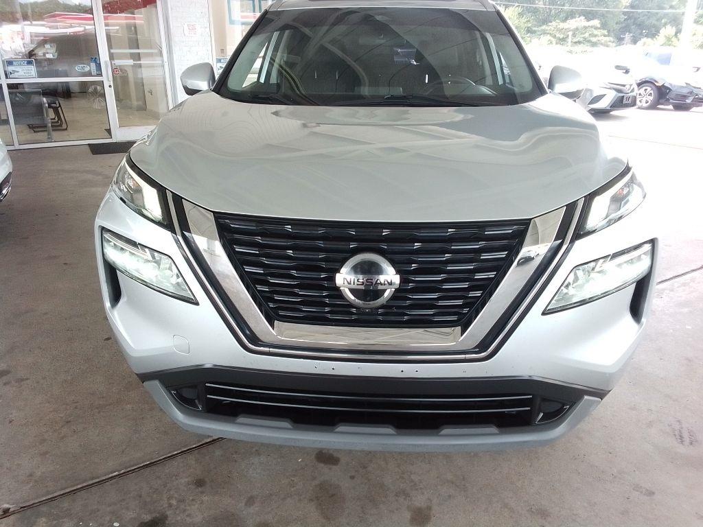 Nissan Rogue SV 2021