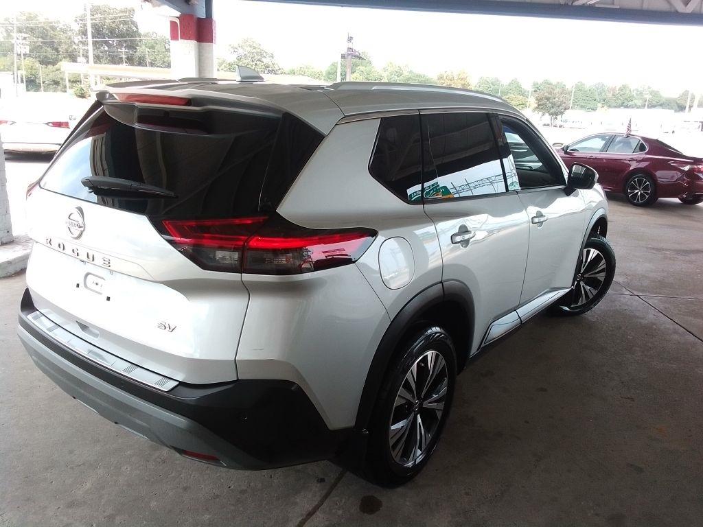 Nissan Rogue SV 2021