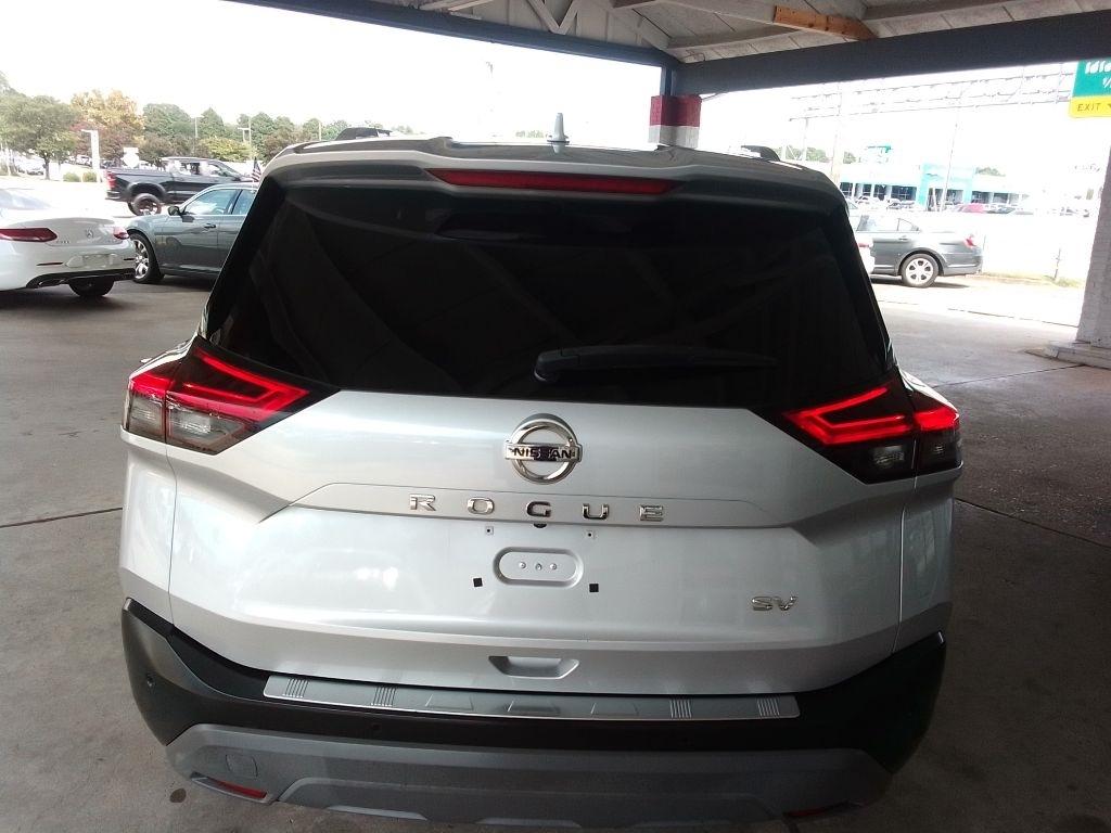 Nissan Rogue SV 2021
