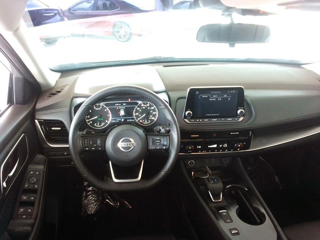 Nissan Rogue SV 2021