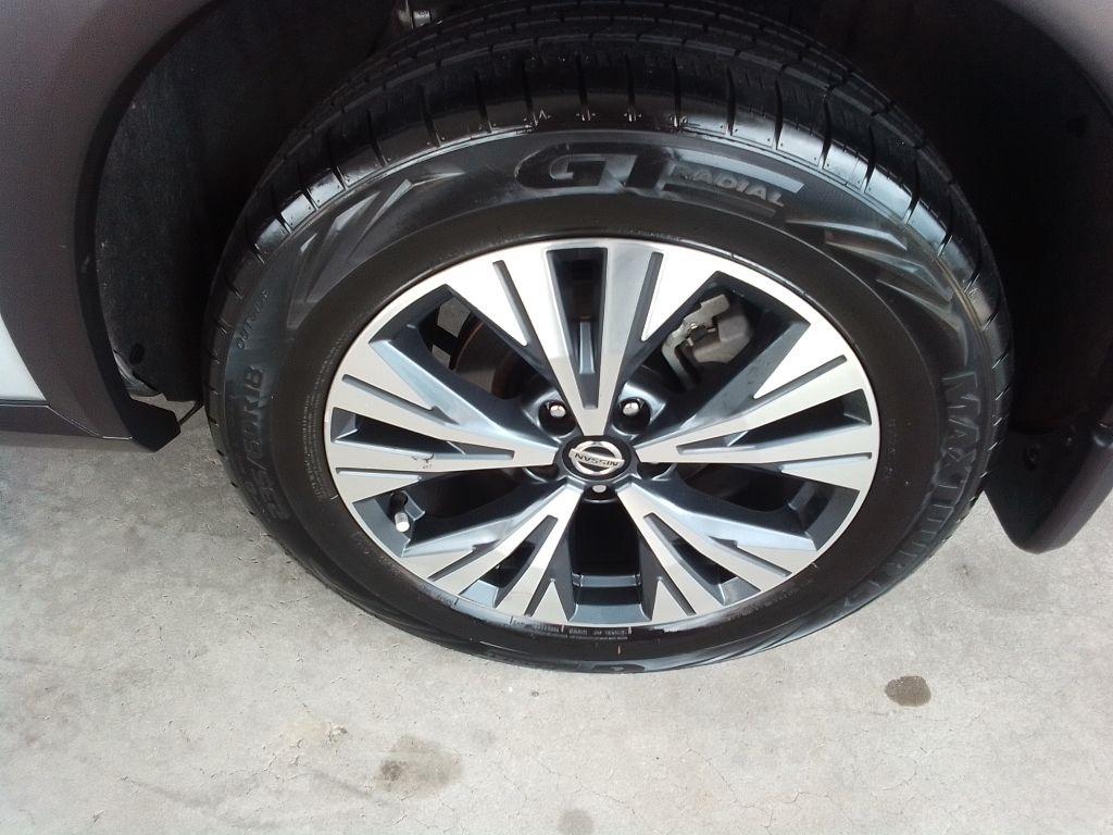 Nissan Rogue SV 2021