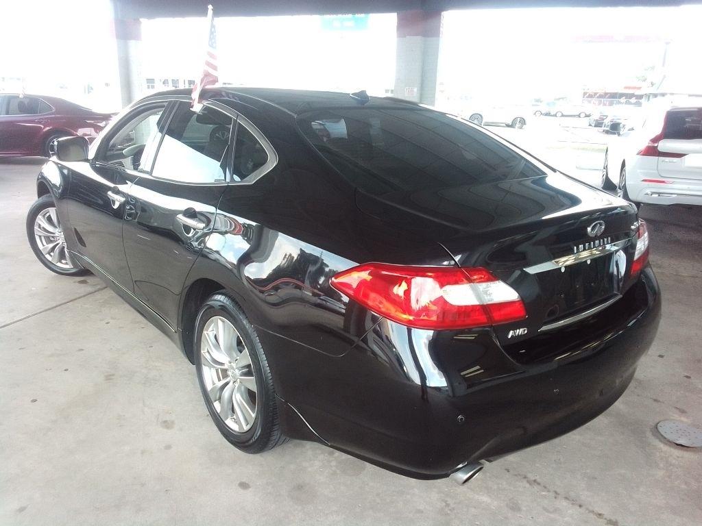 Infiniti Q70 37x 2014