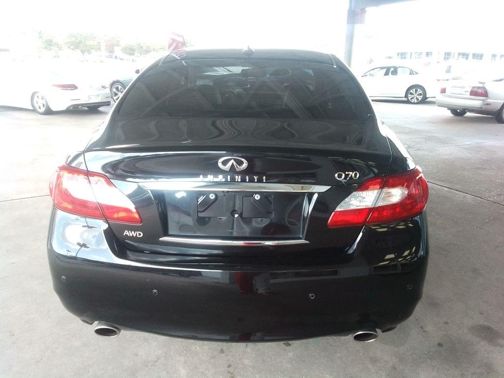 Infiniti Q70 37x 2014
