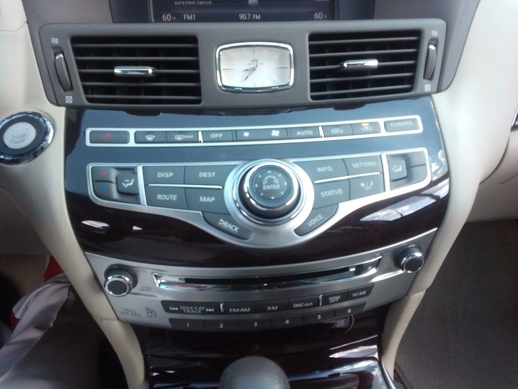 Infiniti Q70 37x 2014