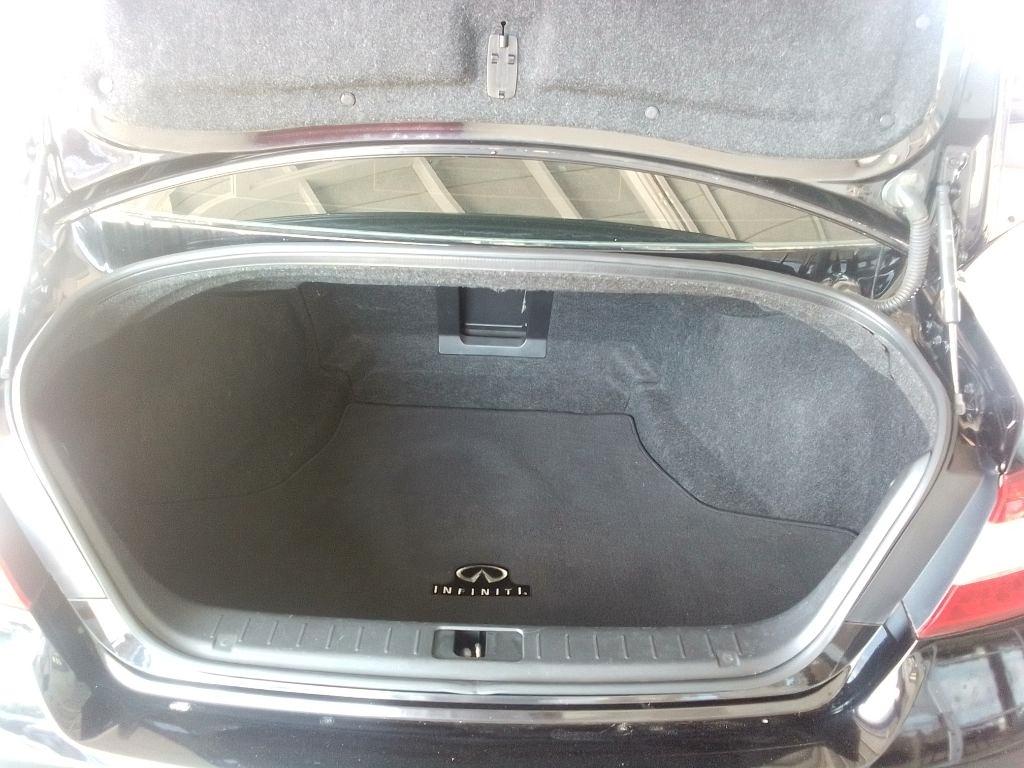 Infiniti Q70 37x 2014