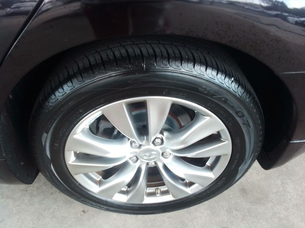 Infiniti Q70 37x 2014