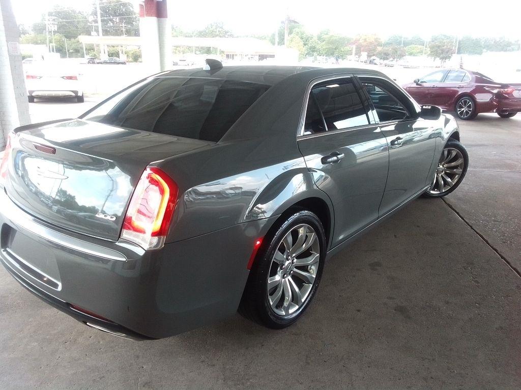 Chrysler 300 Touring 2019