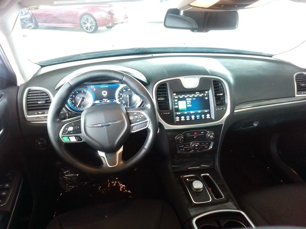 Chrysler 300 Touring 2019