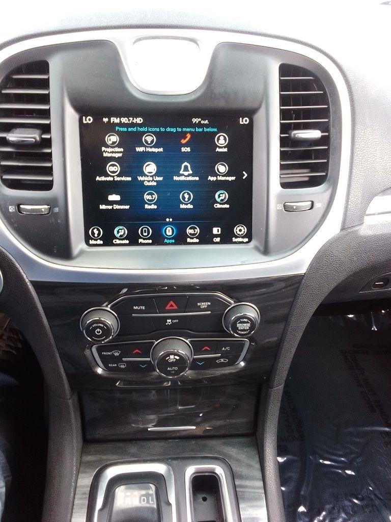 Chrysler 300 Touring 2019