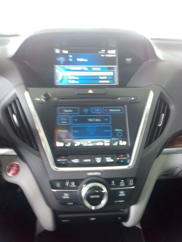 Acura MDX SH-AWD 9-Spd AT w/Tech and Entertainment Package 2017