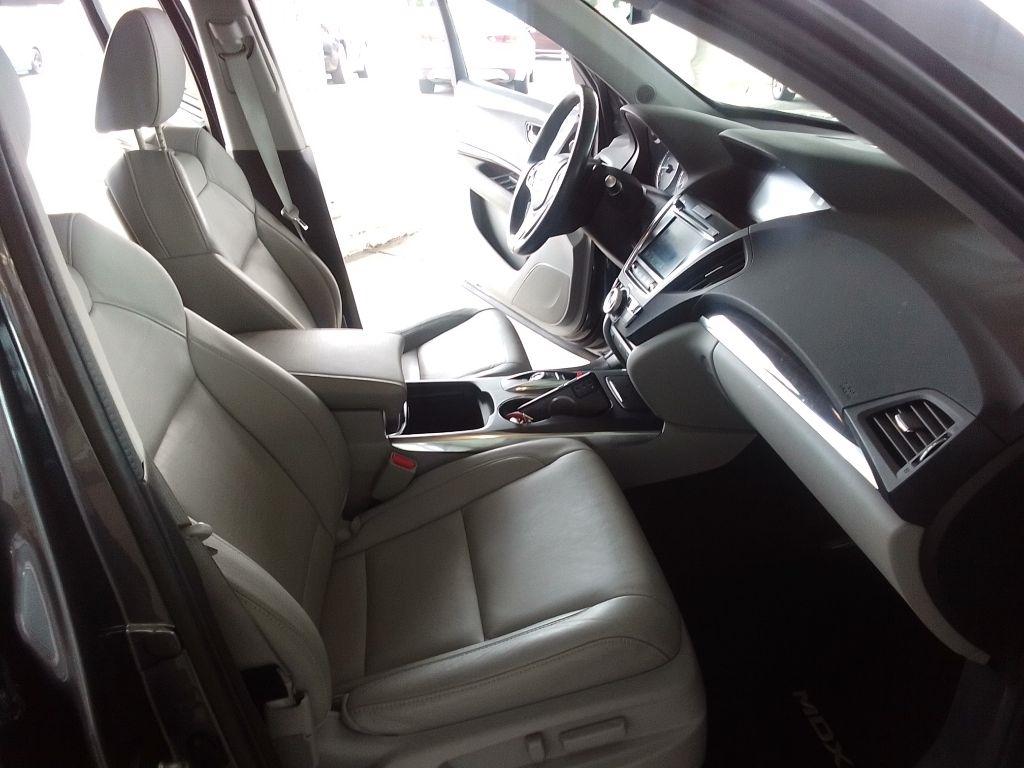 Acura MDX SH-AWD 9-Spd AT w/Tech and Entertainment Package 2017