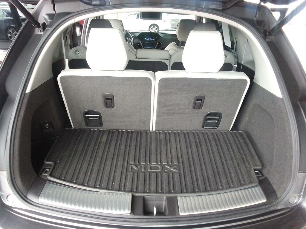 Acura MDX SH-AWD 9-Spd AT w/Tech and Entertainment Package 2017