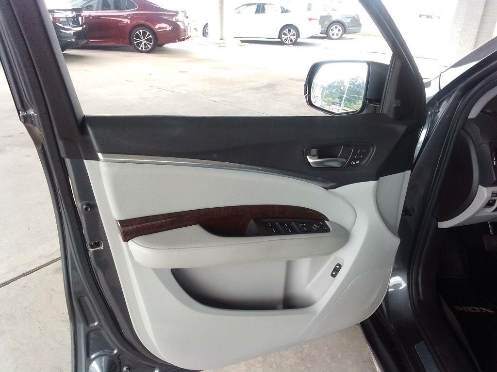 Acura MDX SH-AWD 9-Spd AT w/Tech and Entertainment Package 2017