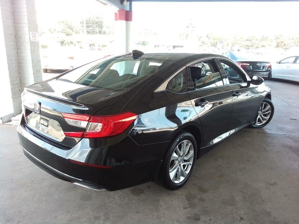 Honda Accord LX CVT 2019