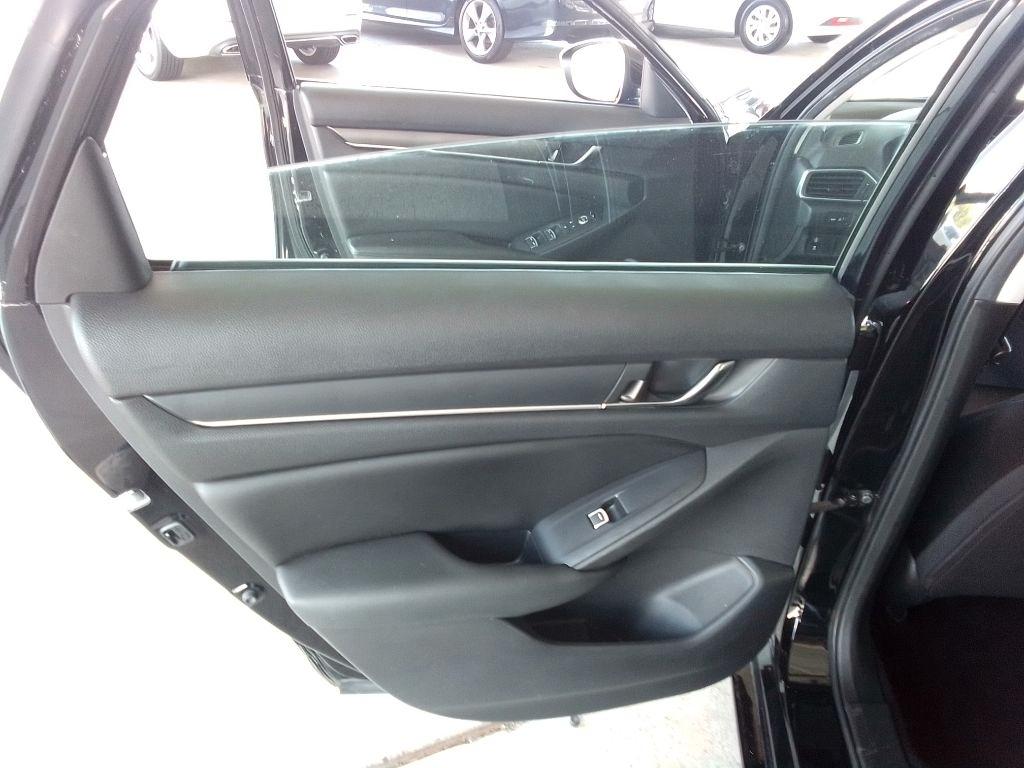 Honda Accord LX CVT 2019