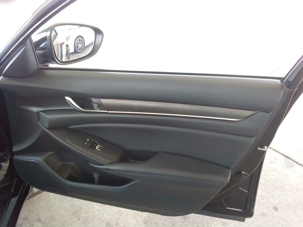 Honda Accord LX CVT 2019