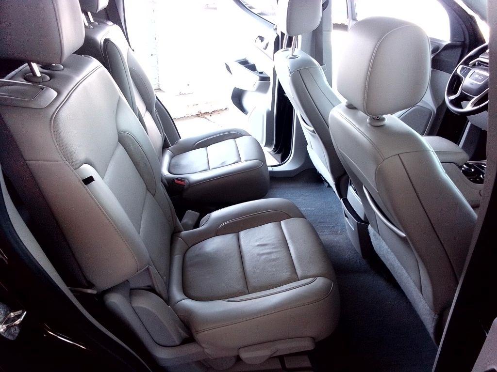 GMC Acadia SLT 2020