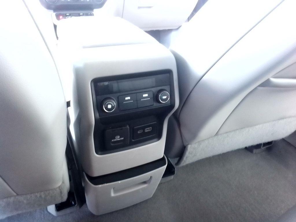 GMC Acadia SLT 2020