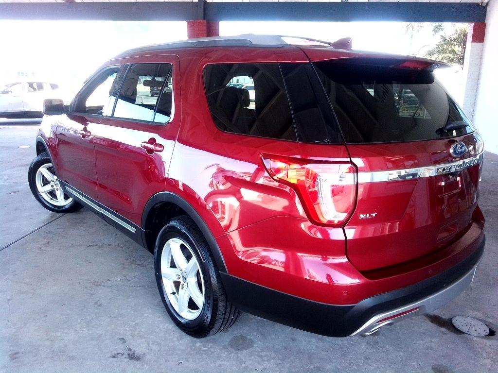 Ford Explorer XLT 4WD 2016