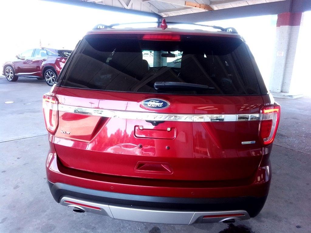 Ford Explorer XLT 4WD 2016