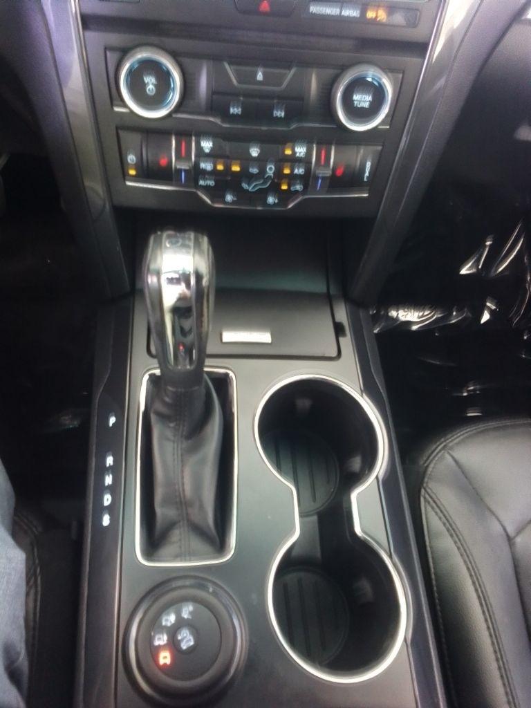 Ford Explorer XLT 4WD 2016