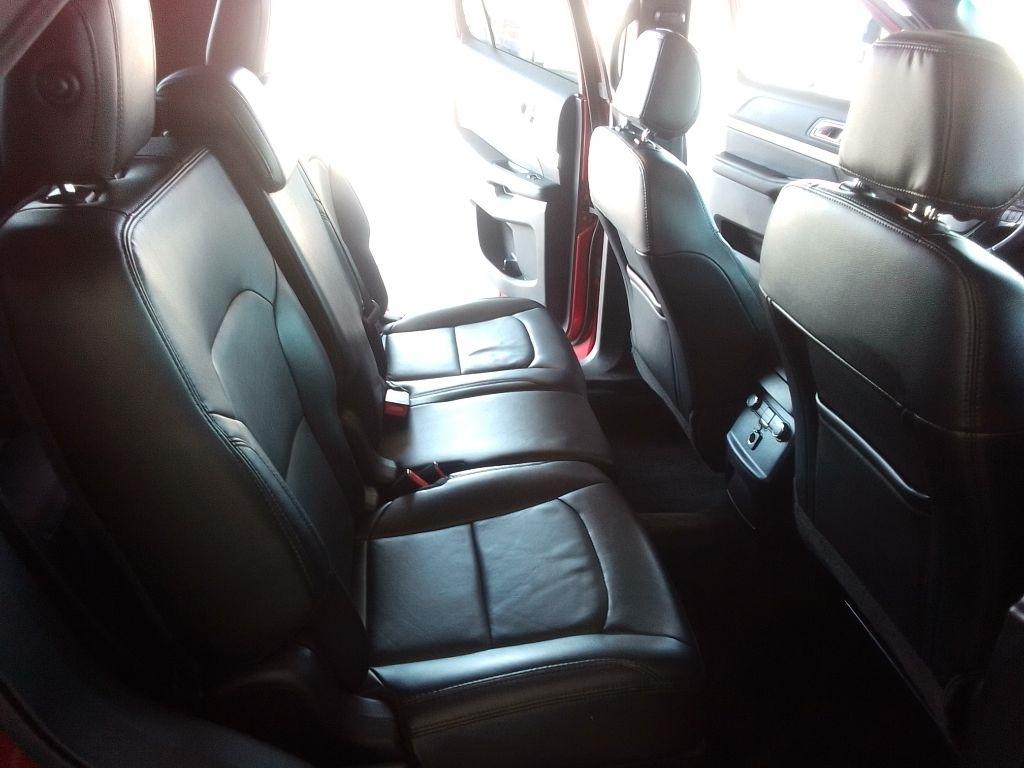 Ford Explorer XLT 4WD 2016