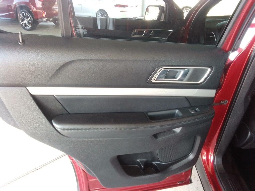 Ford Explorer XLT 4WD 2016