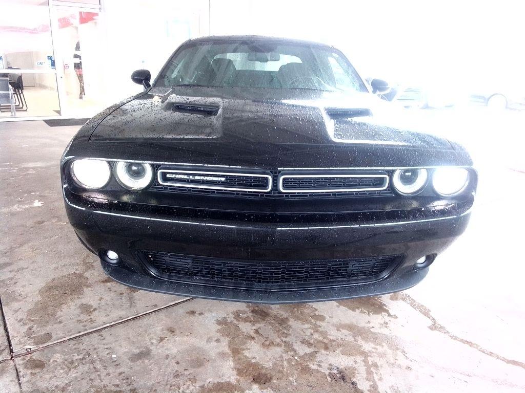 Dodge Challenger SXT RWD 2019