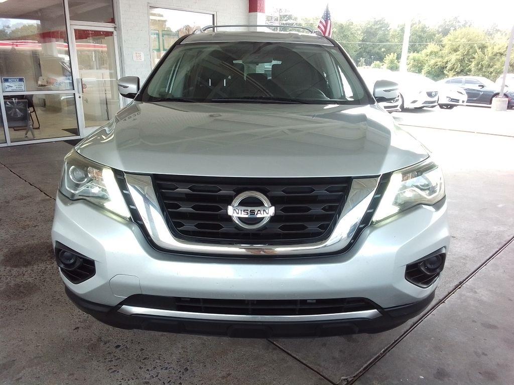 Nissan Pathfinder S 2020