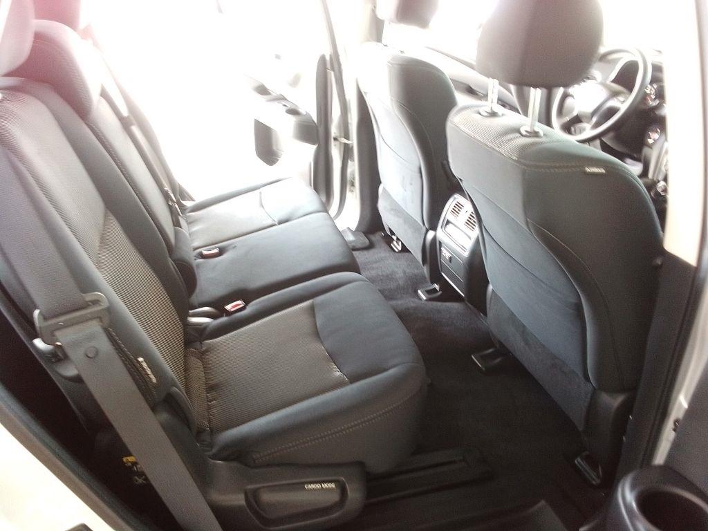 Nissan Pathfinder S 2020