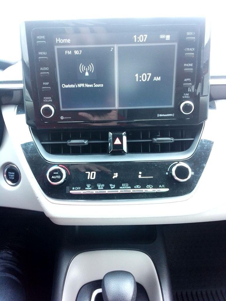 Toyota Corolla LE CVT (Natl) 2022