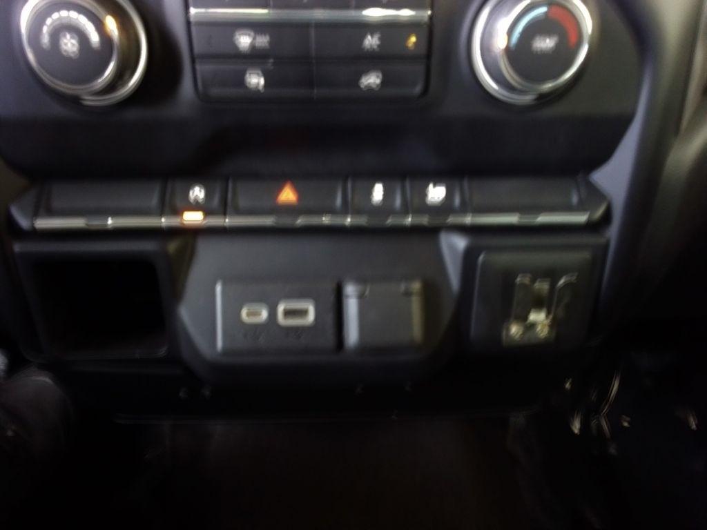 Chevrolet Silverado 1500 4WD Crew Cab 147" LT w/1LT 2021