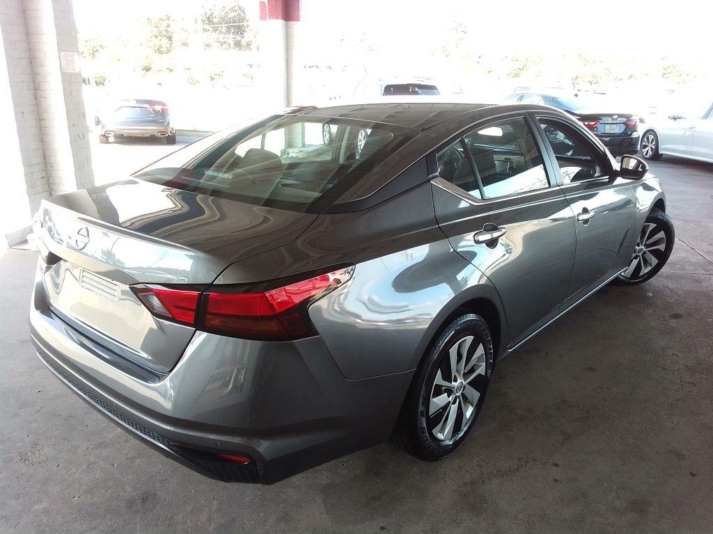 Nissan Altima 2.5 S Sedan 2024