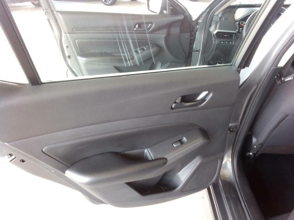 Nissan Altima 2.5 S Sedan 2024