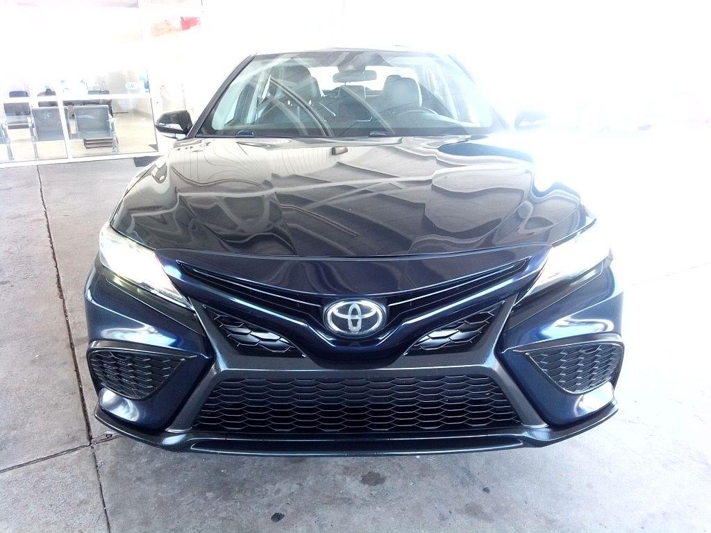Toyota Camry SE Auto (Natl) 2022
