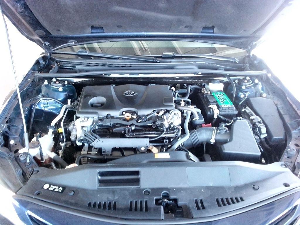 Toyota Camry SE Auto (Natl) 2022