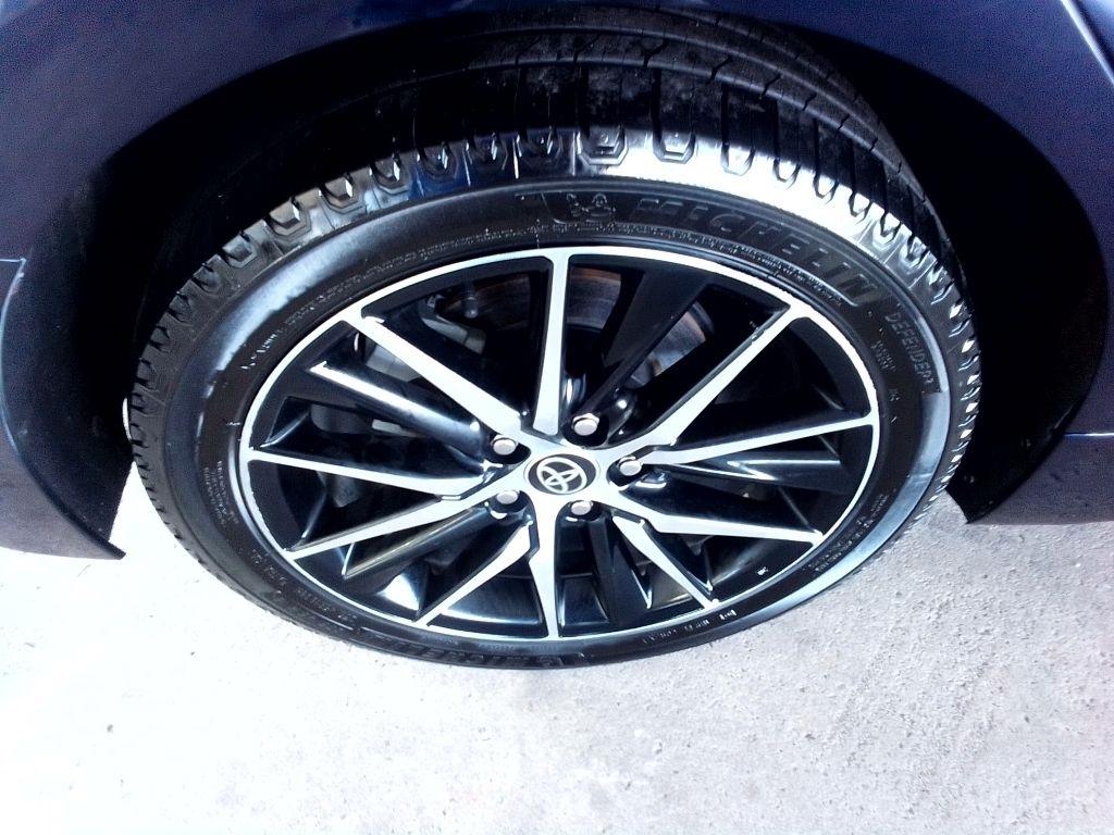 Toyota Camry SE Auto (Natl) 2022