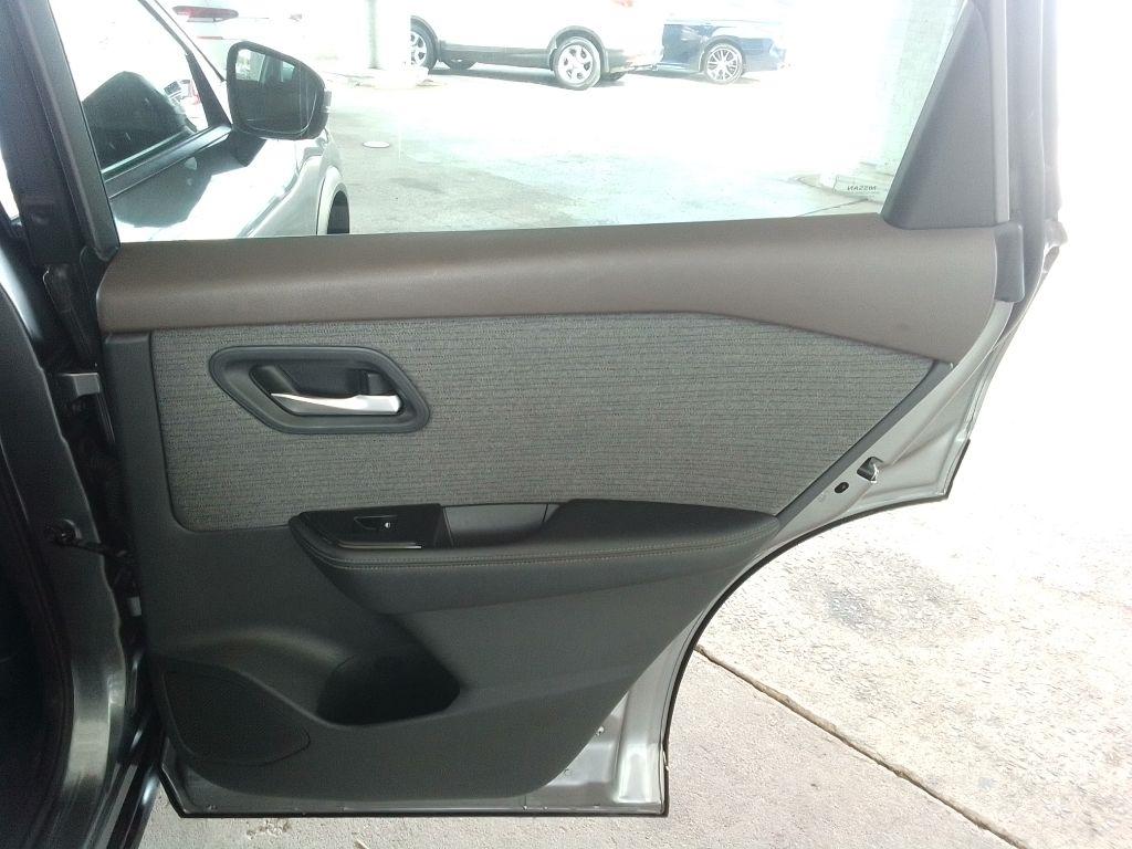 Nissan Rogue AWD SV 2021