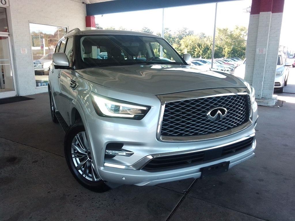 Infiniti QX80 LUXE AWD 2019