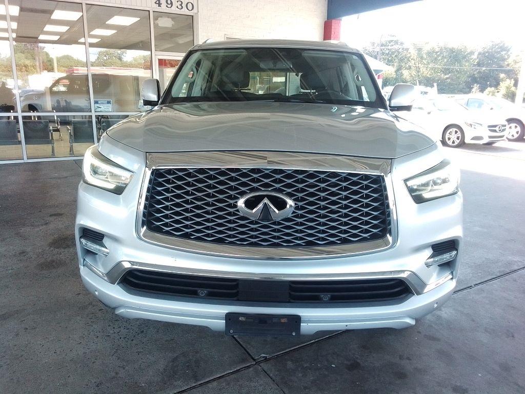 Infiniti QX80 LUXE AWD 2019