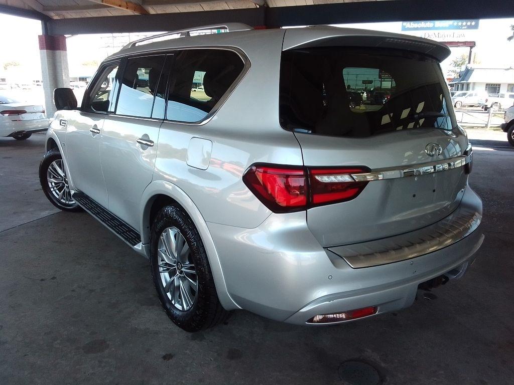 Infiniti QX80 LUXE AWD 2019