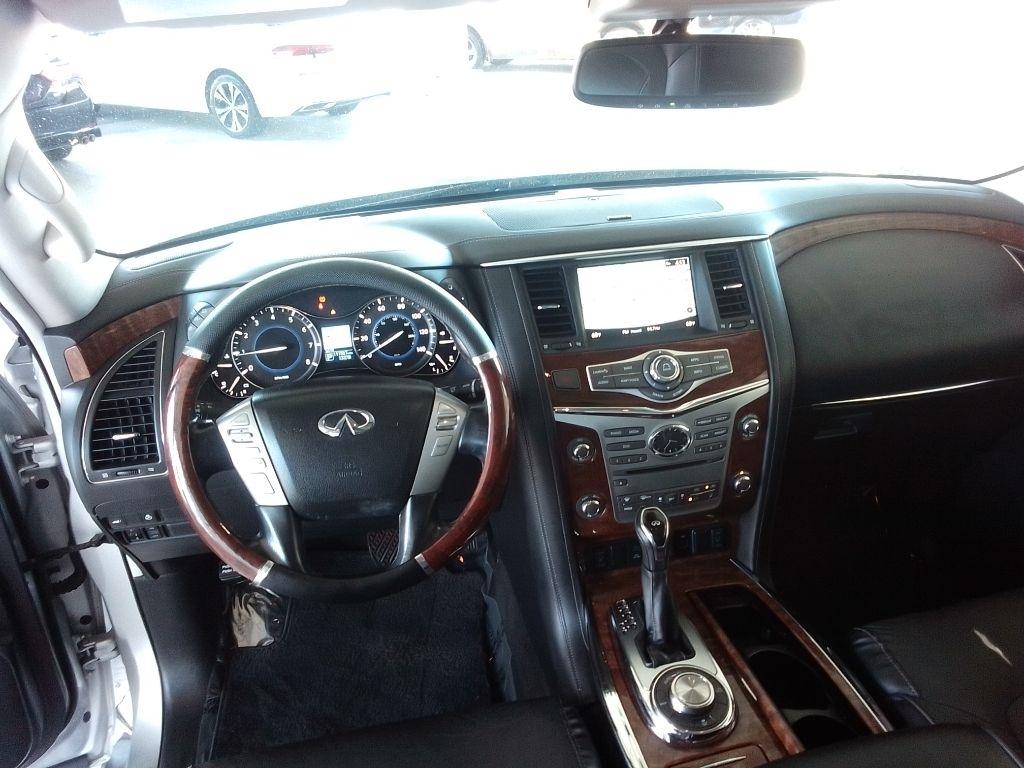 Infiniti QX80 LUXE AWD 2019