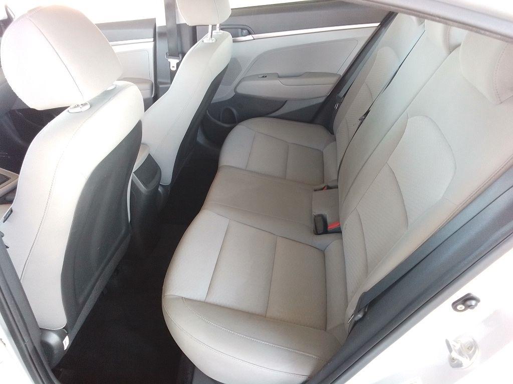 Hyundai Sonata SE 2.5L 2020