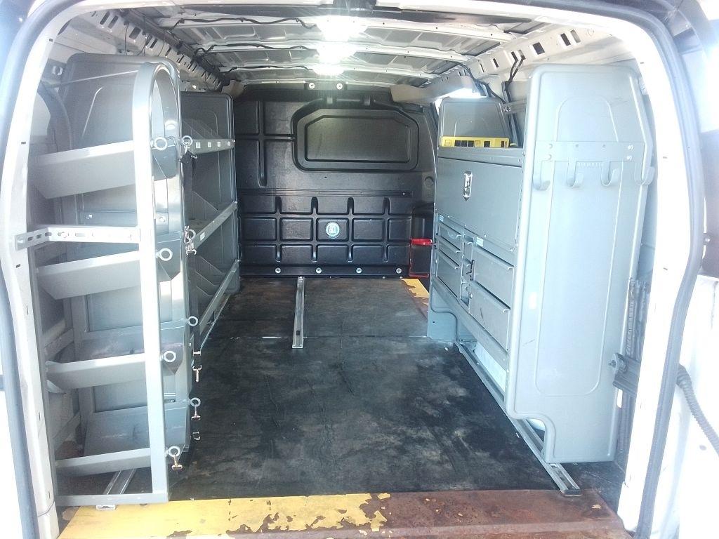 Chevrolet Express Cargo Van RWD 2500 135" 2020