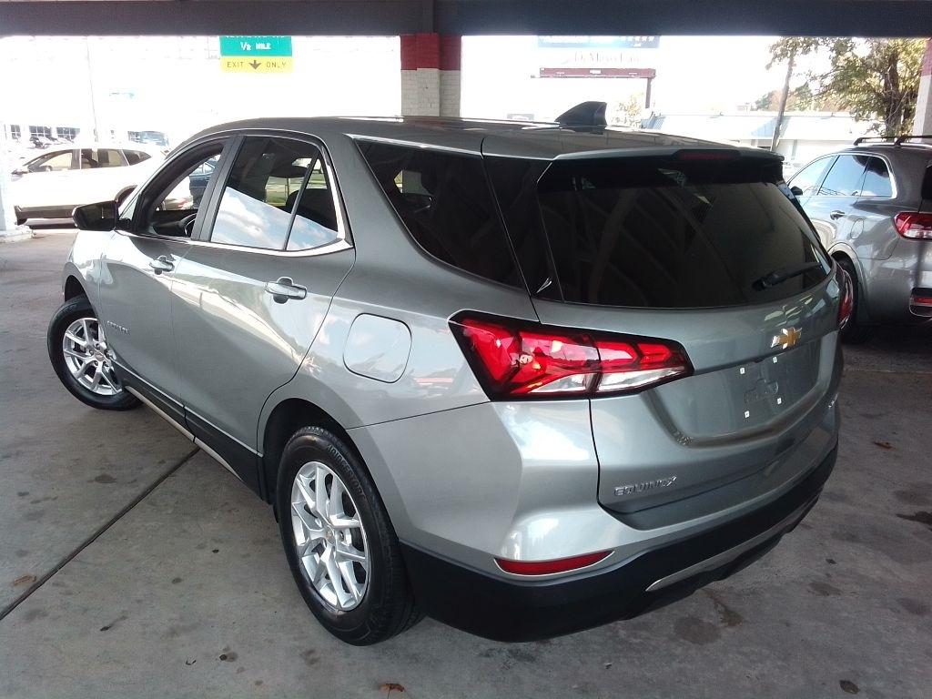 Chevrolet Equinox AWD 4dr LT w/1LT 2023
