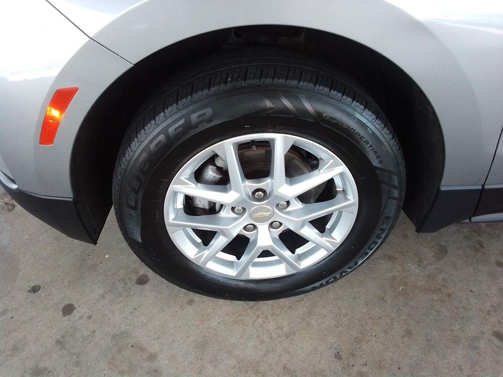 Chevrolet Equinox AWD 4dr LT w/1LT 2023