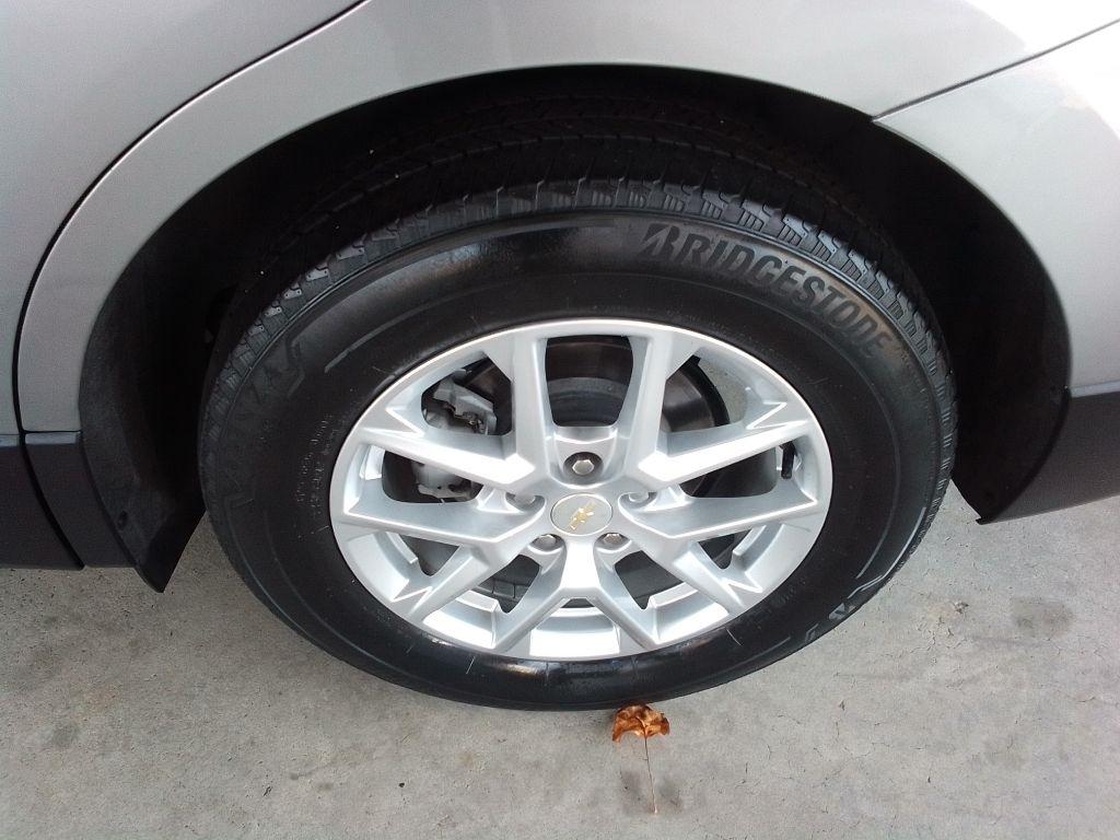 Chevrolet Equinox AWD 4dr LT w/1LT 2023